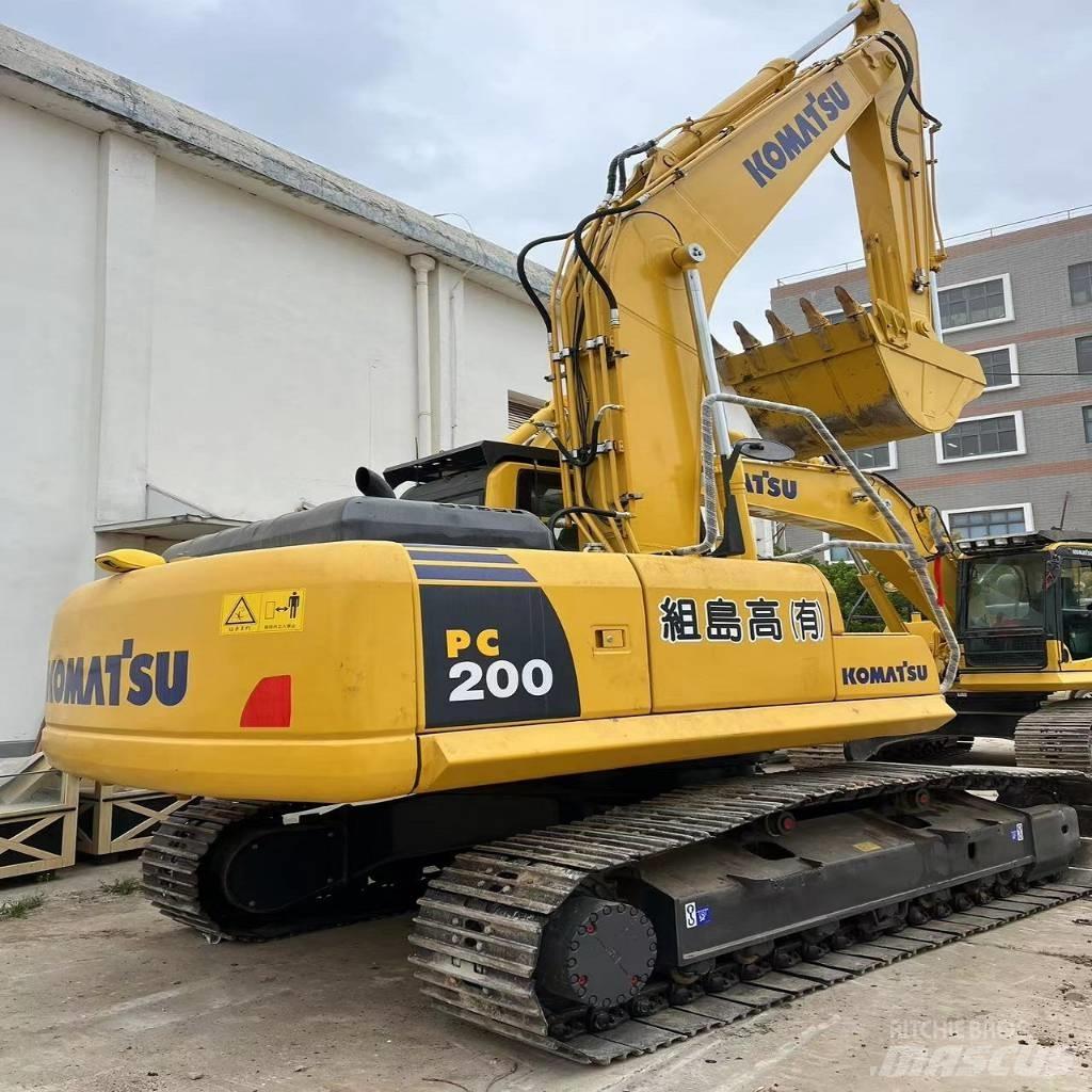 Komatsu PC 200-8N1 Bageri guseničari
