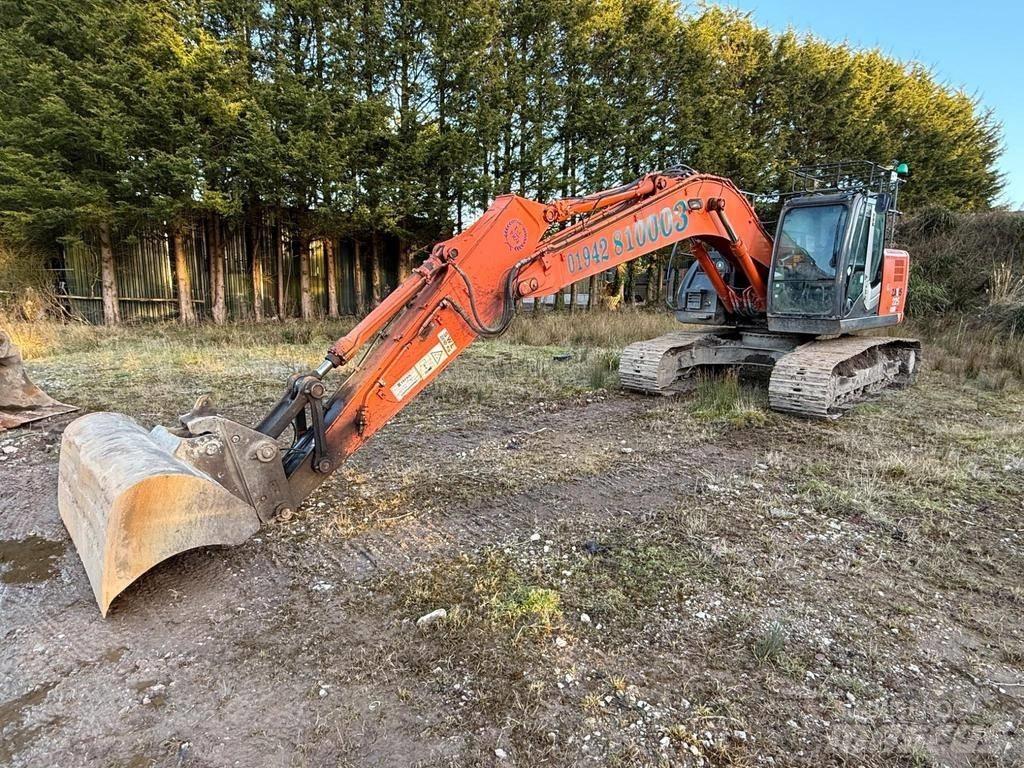 Hitachi ZX225USRLC-3 Bageri guseničari