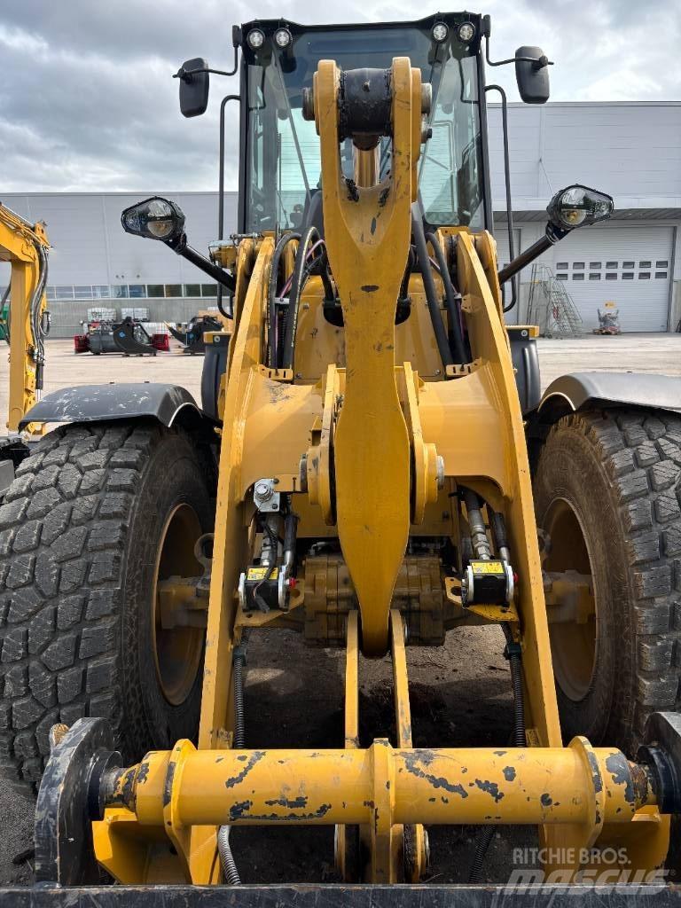 CAT 920 Utovarivači na točkove