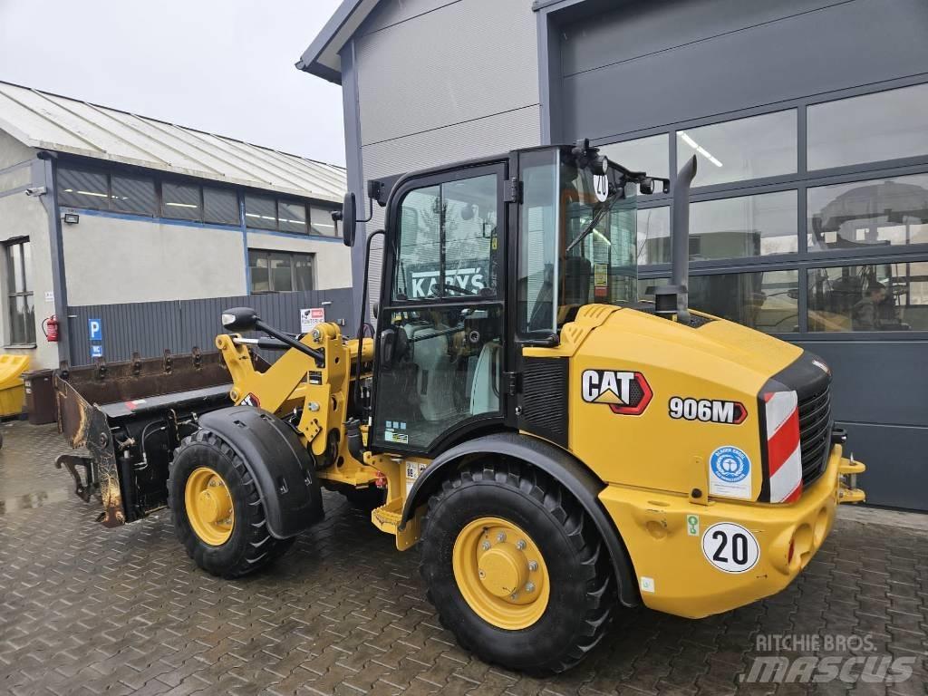 CAT 906M Utovarivači na točkove