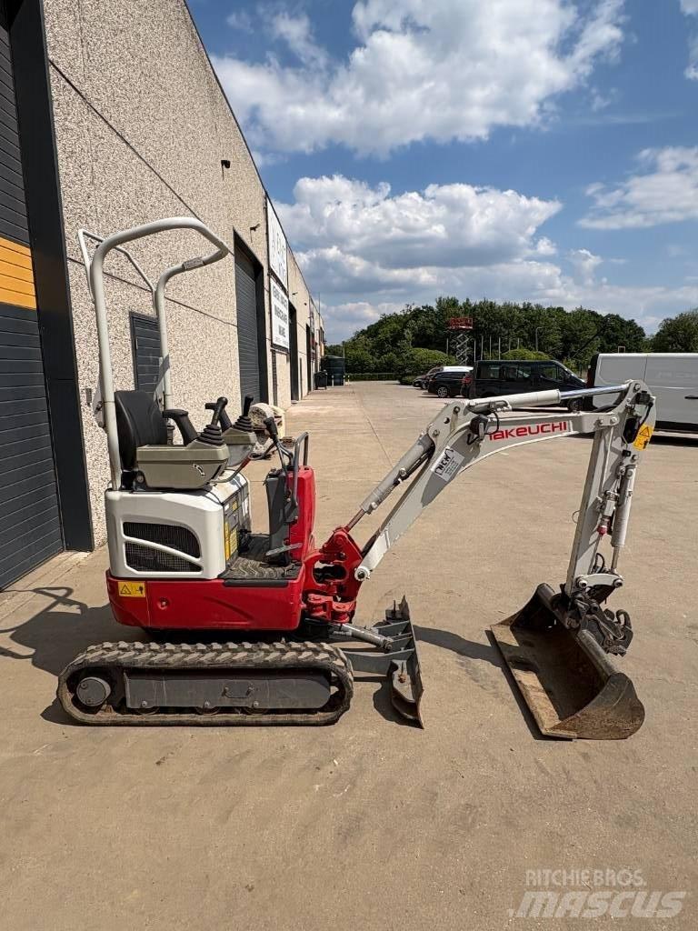 Takeuchi TB 210 R Mini bageri < 7t