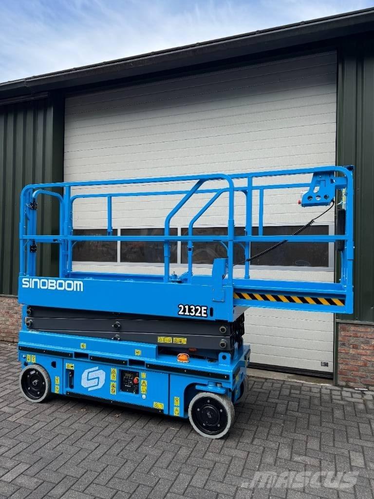 Sinoboom 2132E Makazaste platforme