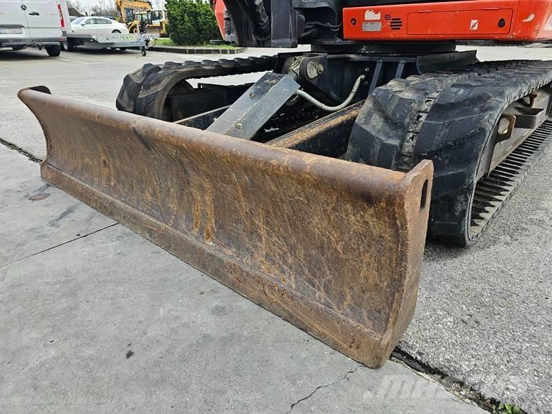 Kubota KX 080-4 Midi bageri 7t – 12t