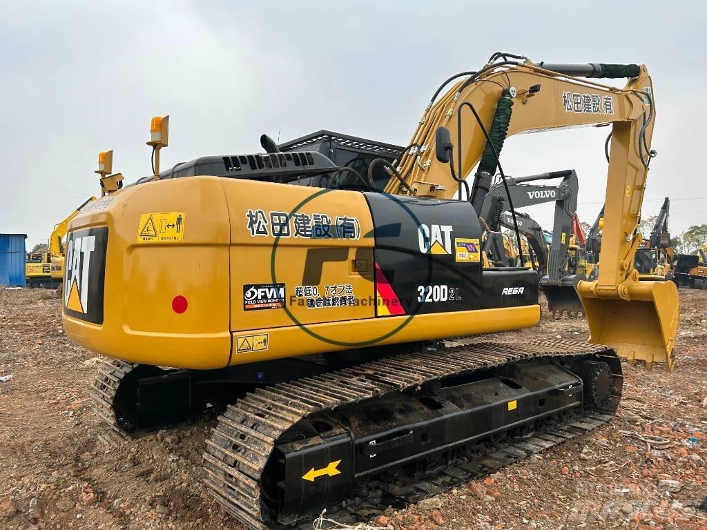 CAT 320 D2L Bageri guseničari