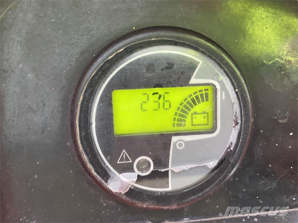 Manitou Diverse Zglobne podizne platforme