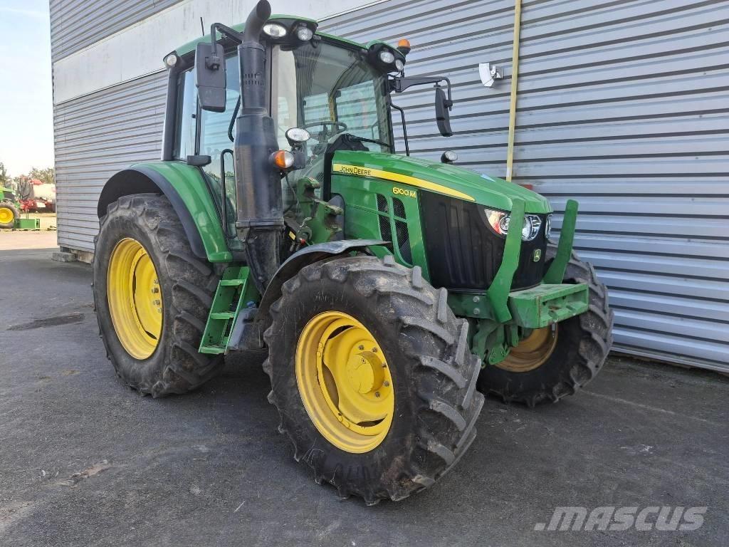 John Deere 6100M Traktori