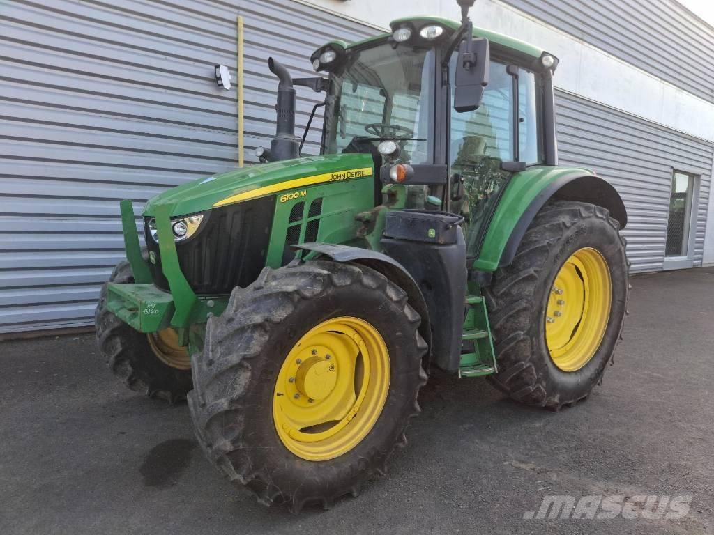 John Deere 6100M Traktori