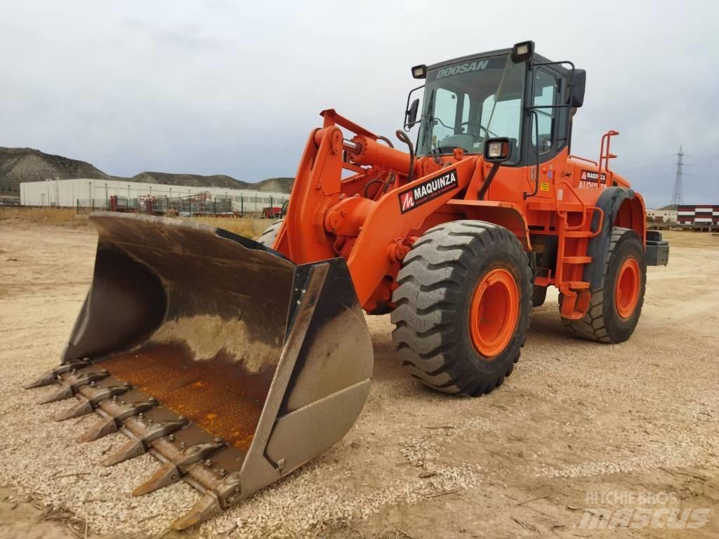 Doosan DL 300 Utovarivači na točkove