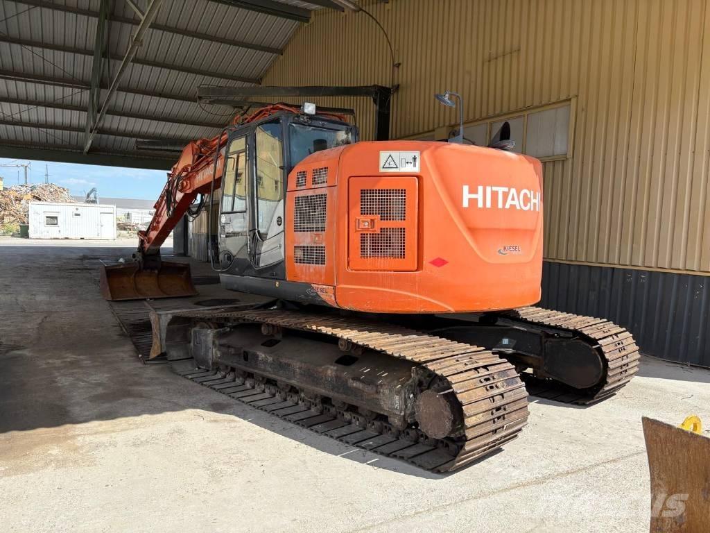 Hitachi ZX 225 Bageri guseničari