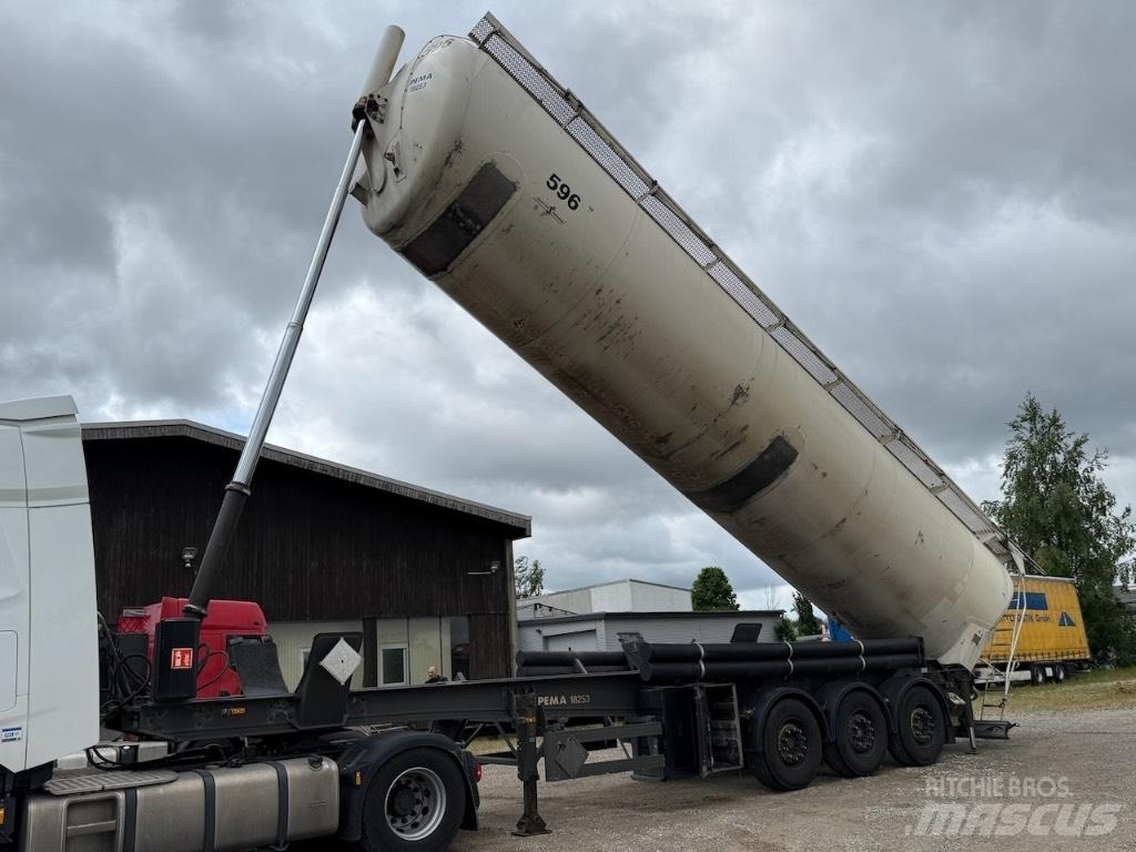 Spitzer SK 2760 CAL Poluprikolice cisterne