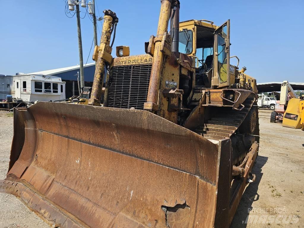 CAT D 8 L Buldožeri guseničari