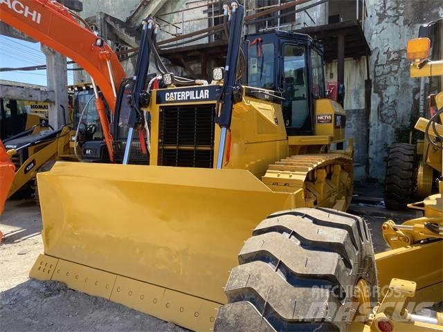 CAT D 6 G Buldožeri guseničari
