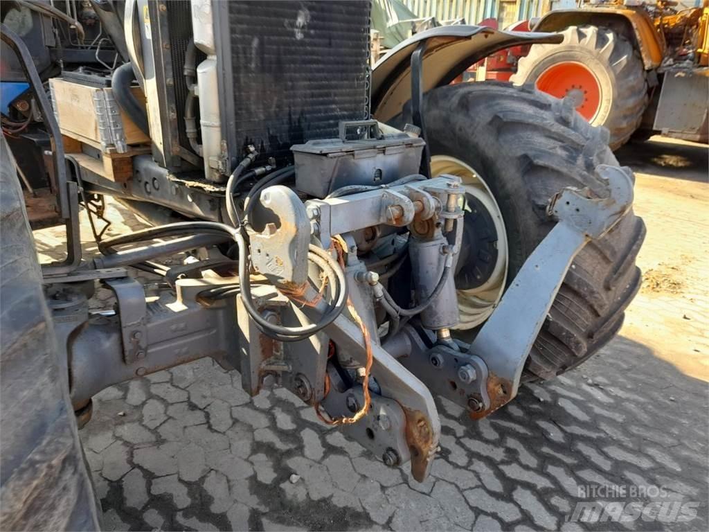 New Holland 8970A Traktori