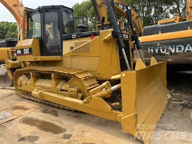 CAT D 6 G Buldožeri guseničari