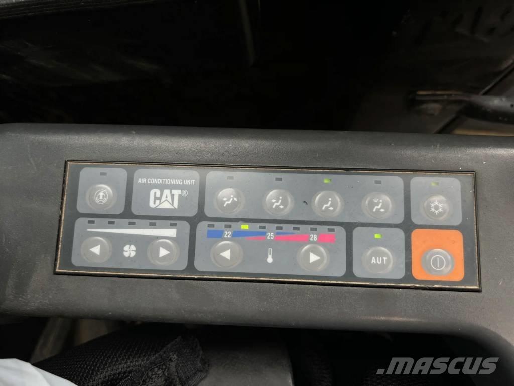CAT 321D LCR Bageri guseničari