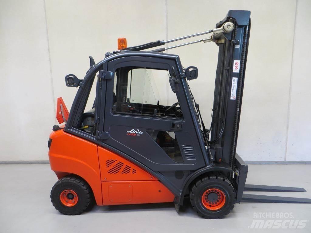 Linde H25T Plinski viljuškari