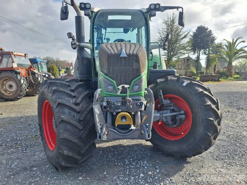 Fendt 716 Traktori