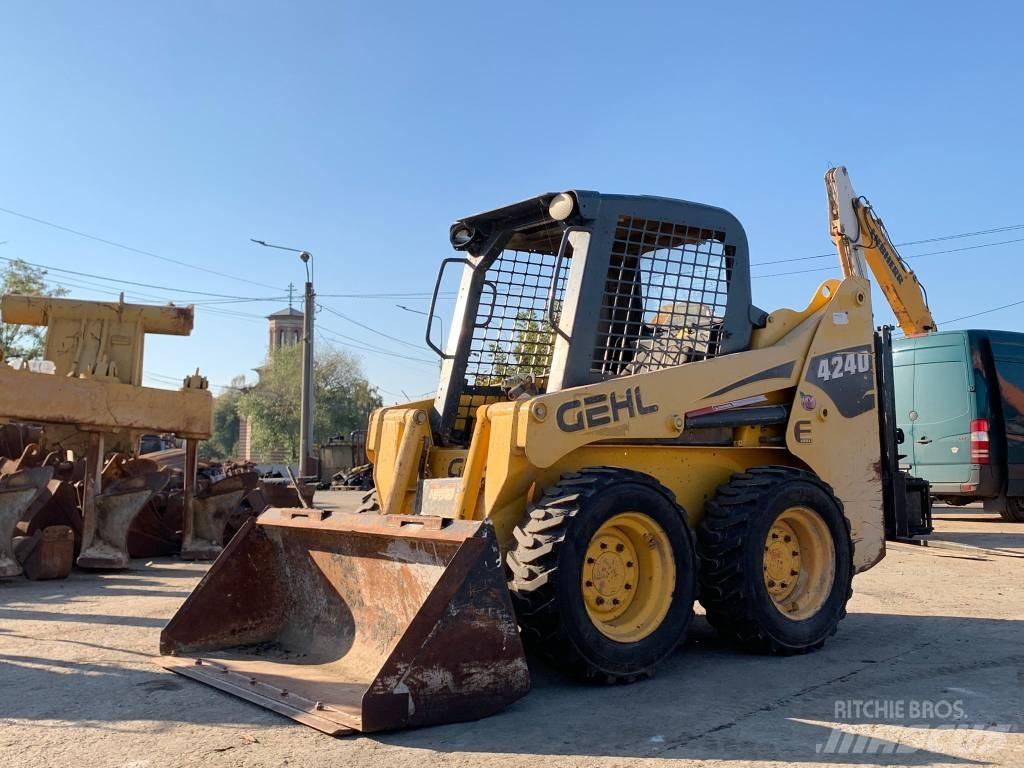 Gehl 4240 Skid steer mini utovarivači