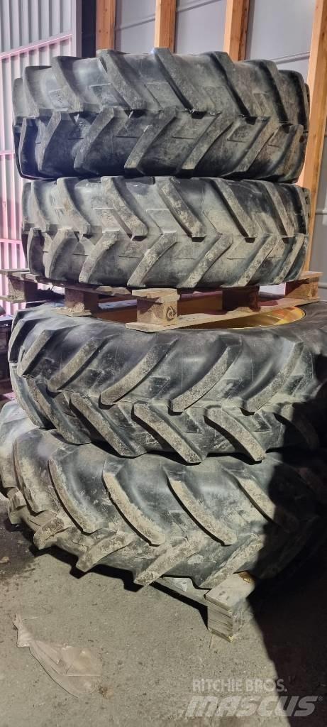 Michelin 420/85R38 Gume, točkovi i felne