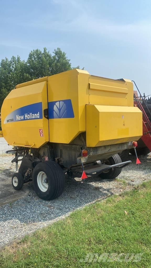 New Holland BR 7060 Prese/balirke za rolo bale