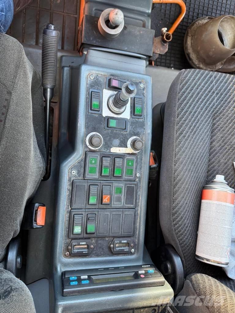 Multicar Fumo M30 Pomoćne mašine
