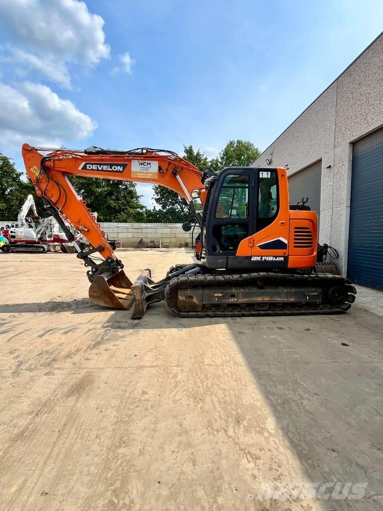 Develon DX 140 LCR-7 Bageri guseničari