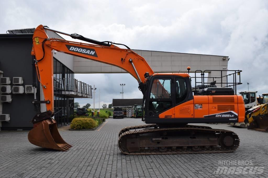 Doosan DX 225 LC Bageri guseničari