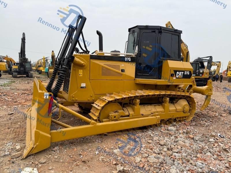 CAT D 7 G Buldožeri guseničari