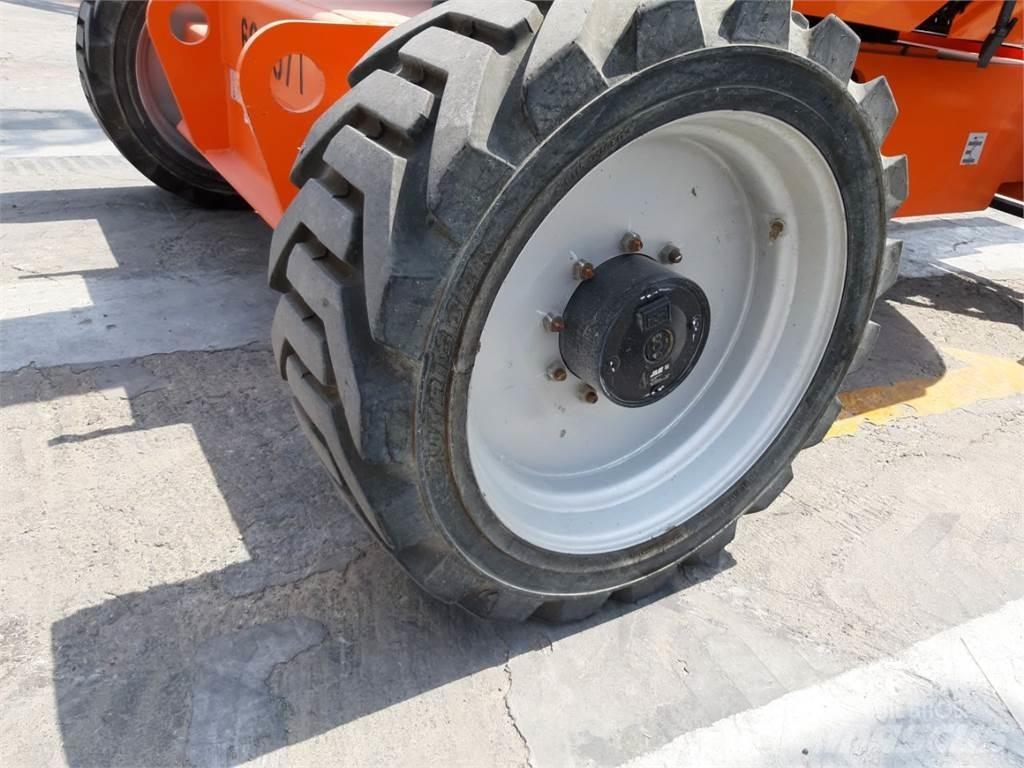 JLG 600AJ Zglobne podizne platforme