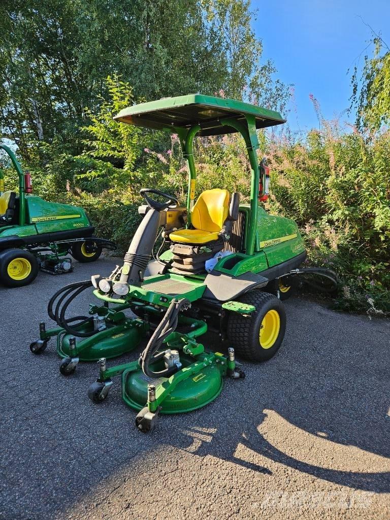 John Deere 7400 A Kosilice i trimeri za grube terene