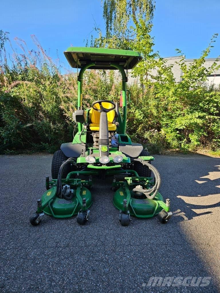 John Deere 7400 A Kosilice i trimeri za grube terene