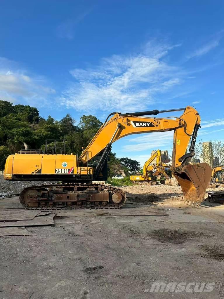 Sany 750 Bageri guseničari