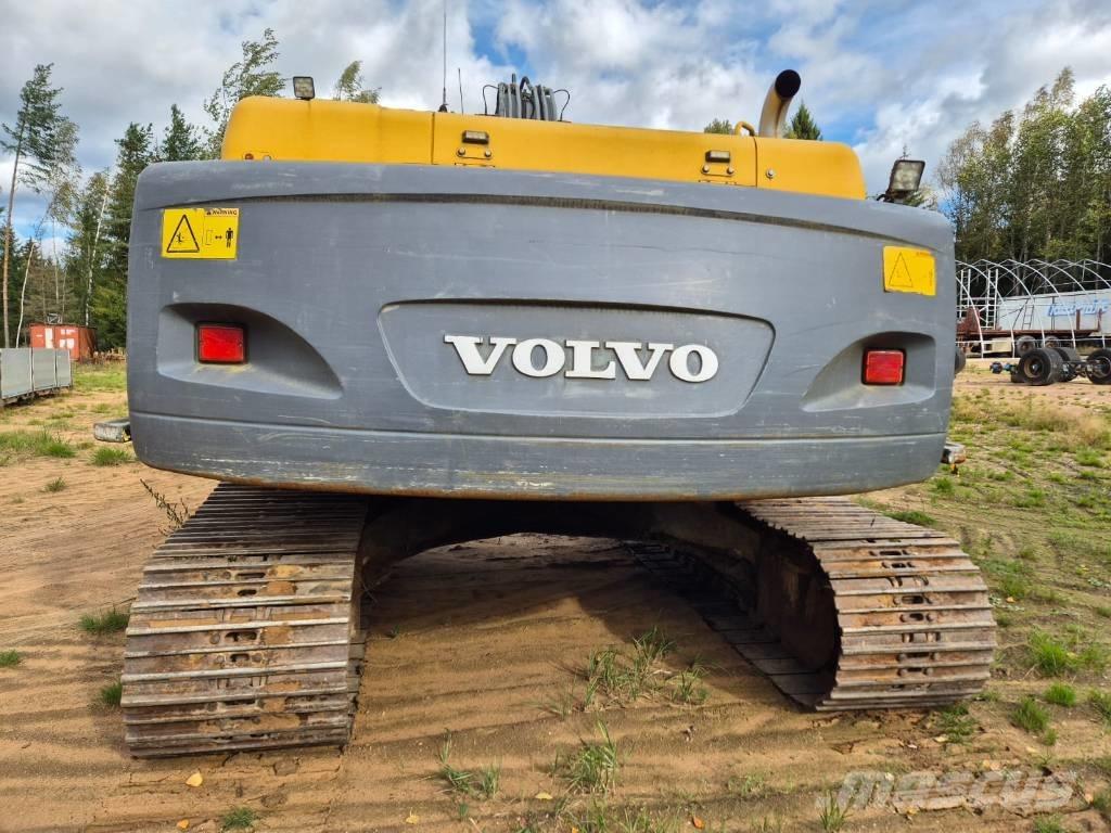 Volvo EC 240 B LC Bageri guseničari