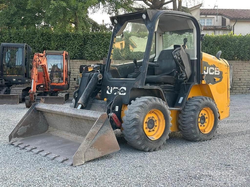 JCB 225 Mini utovarivači