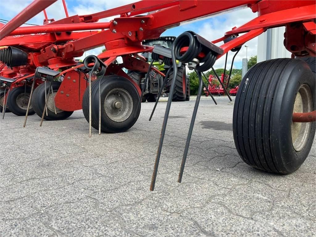 Kuhn GF6502 Okretači i sakupljači sena