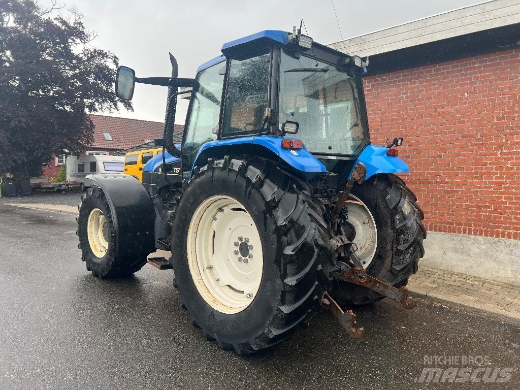 New Holland TS 115 Traktori