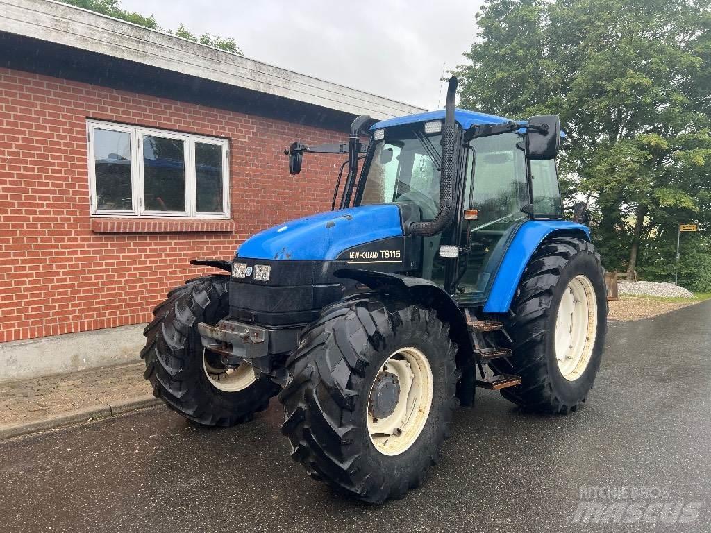 New Holland TS 115 Traktori
