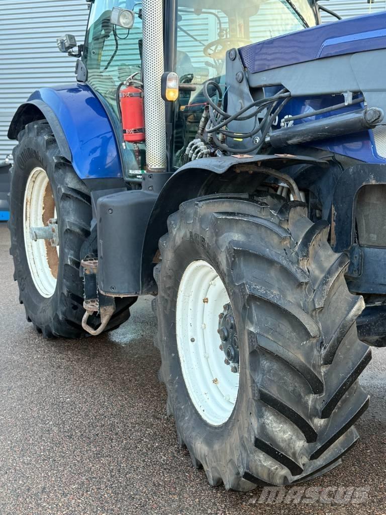 New Holland T 7.270 Traktori