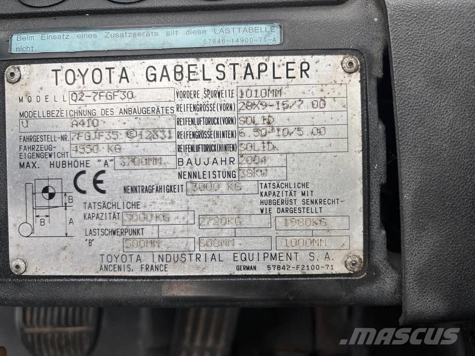 Toyota 7 FGF 30 Plinski viljuškari