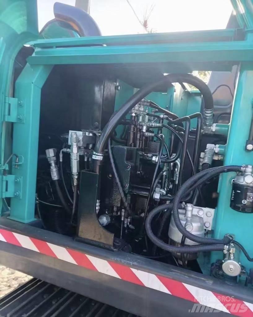 Kobelco SK 75 Bageri guseničari