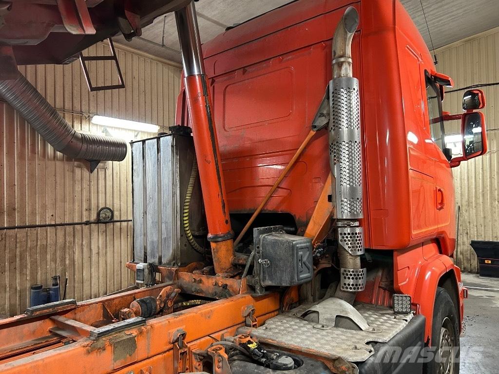 Scania R 520 Tridem Kiperi kamioni