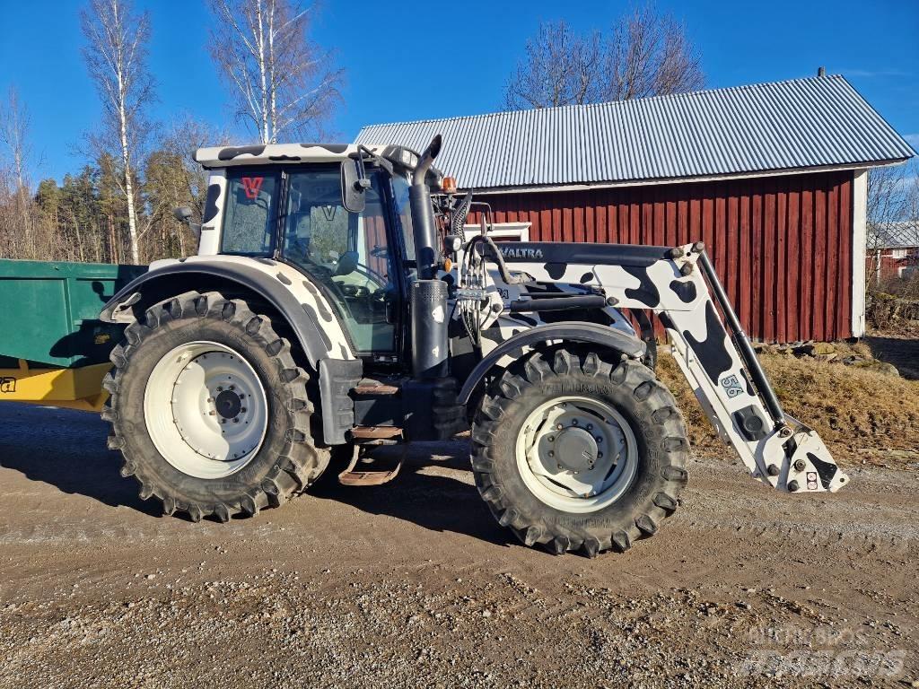 Valtra N 163 Traktori