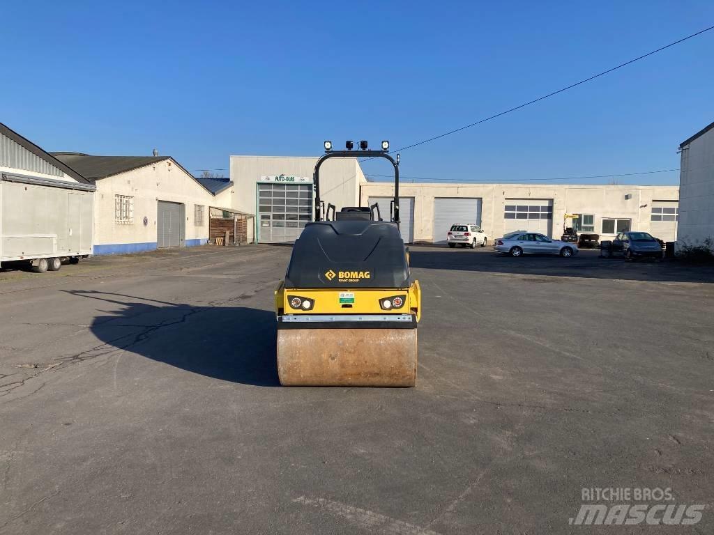 Bomag BW 138 AD-5 Valjci sa duplim bubnjem