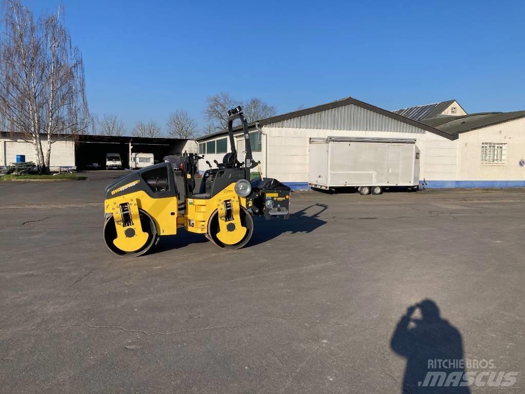 Bomag BW 138 AD-5 Valjci sa duplim bubnjem