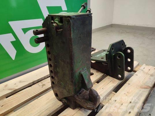 John Deere 3220 hook Kabine i unutrašnjost