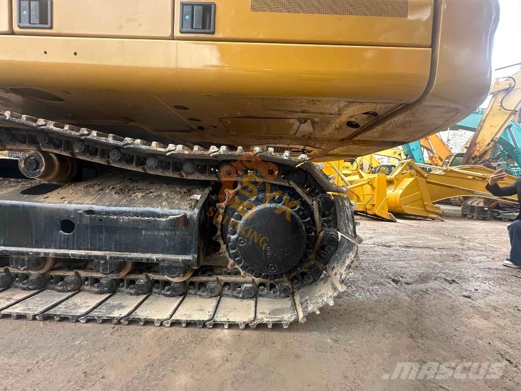 CAT 330 Bageri guseničari