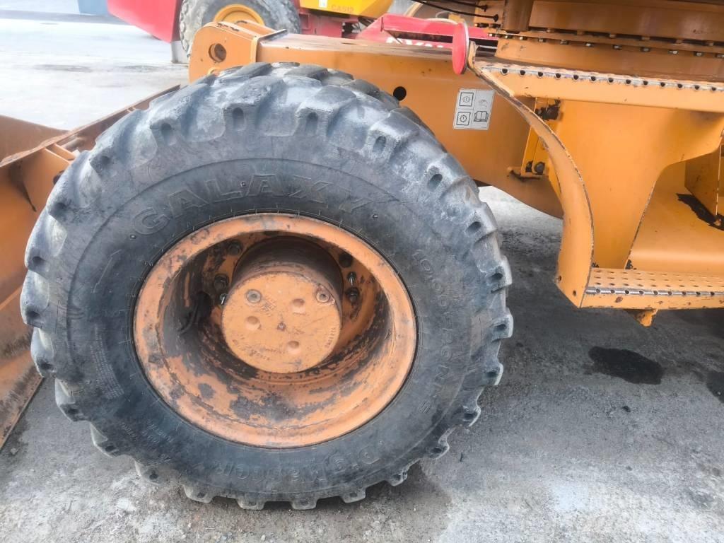 Case IH WX 145 Bageri točkaši