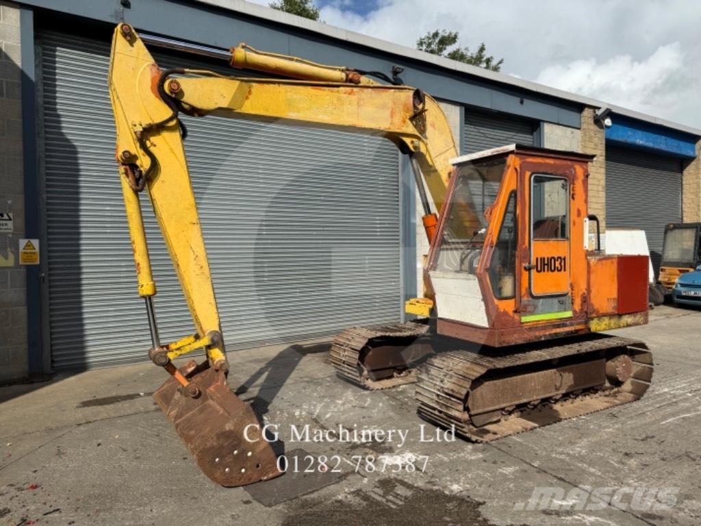 Hitachi UH031 Bageri guseničari