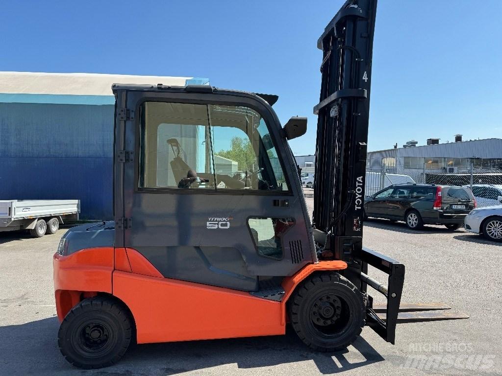 Toyota 8FBMT50 Električni viljuškari