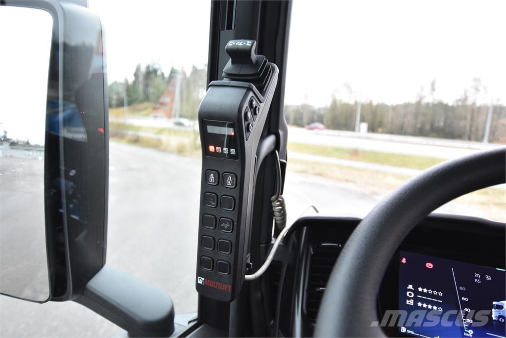 Scania P420 6X2 Rol kiper kamioni sa kukom za podizanje tereta